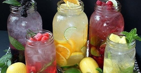 КАК ПРИГОТОВИТЬ ВКУСНУЮ И ПОЛЕЗНУЮ ФРУКТОВУЮ ВОДУ? как приготовить фруктовую воду