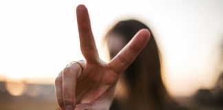 Практики, которые улучшат вашу жизнь навсегда, всего 1 минута в день