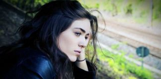 Мой отец изменял своей жене с моей матерью…
