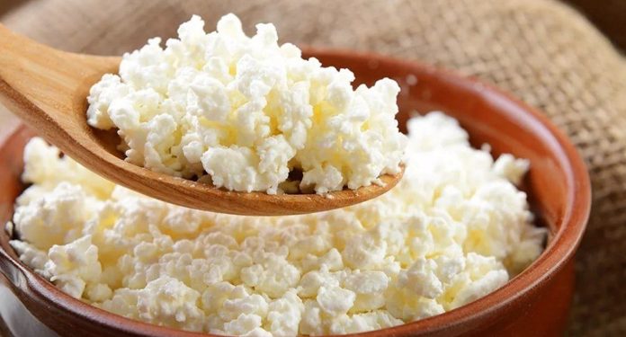 10 правильных продуктов, которые вредят здоровью, если их съесть в неправильное время