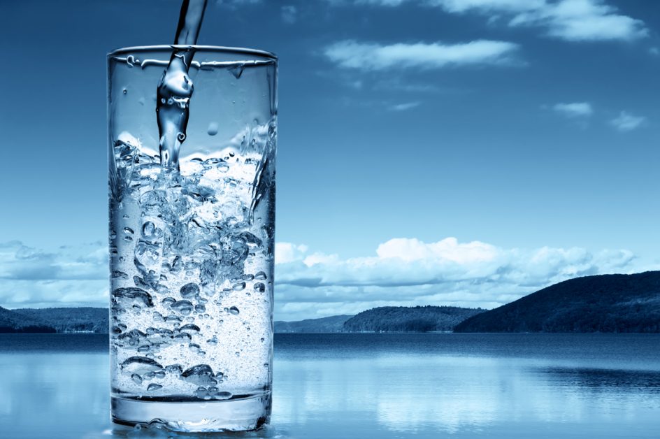 стакан воды