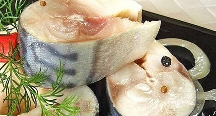 В таком маринаде скумбрия не уступает по вкусу красной рыбе