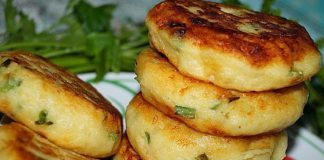 Картофельные биточки с зелёным луком и сыром — супер рецепт