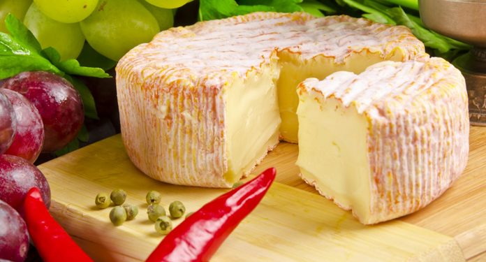 Домашний французский сыр: вкусно, просто и дешево
