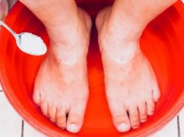 Как сделать детокс для ног дома, чтобы вывести токсины