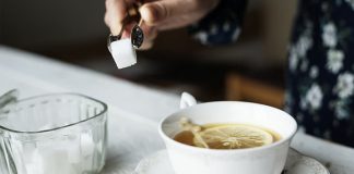 Как поддерживать молодость, просто изменив свой рацион