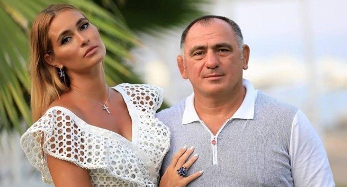 Жена начальника Владикавказа, мать 10-х детей, открыла секрет своей молодости и красоты