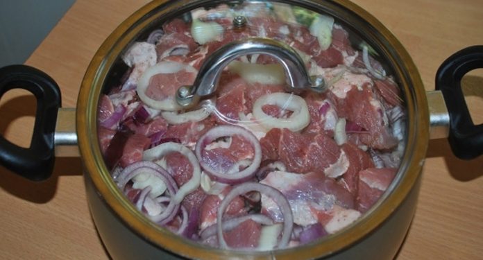 10 лучших маринадов для шашлыков и барбекю !