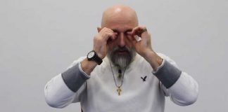Гимнастика Дао-Инь: исправляет лёгкий астигматизм и возвращает 1,5 диоптрии