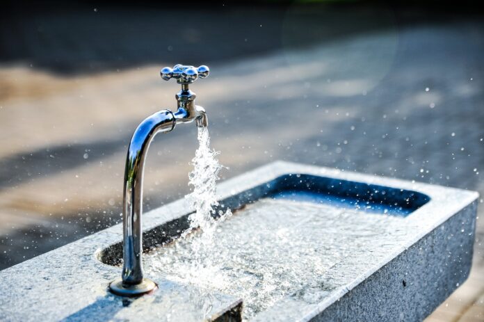 Влияние воды на организм и как понять что ее не хватает faucet, sink, tap, tap water, flow, flowing water, fresh water, clean water, wet, splashing, splash, water, fountain, water fountain, faucet, faucet, faucet, sink, tap, tap, tap, tap, tap, tap water, nature, tap water, tap water, tap water, clean water, water